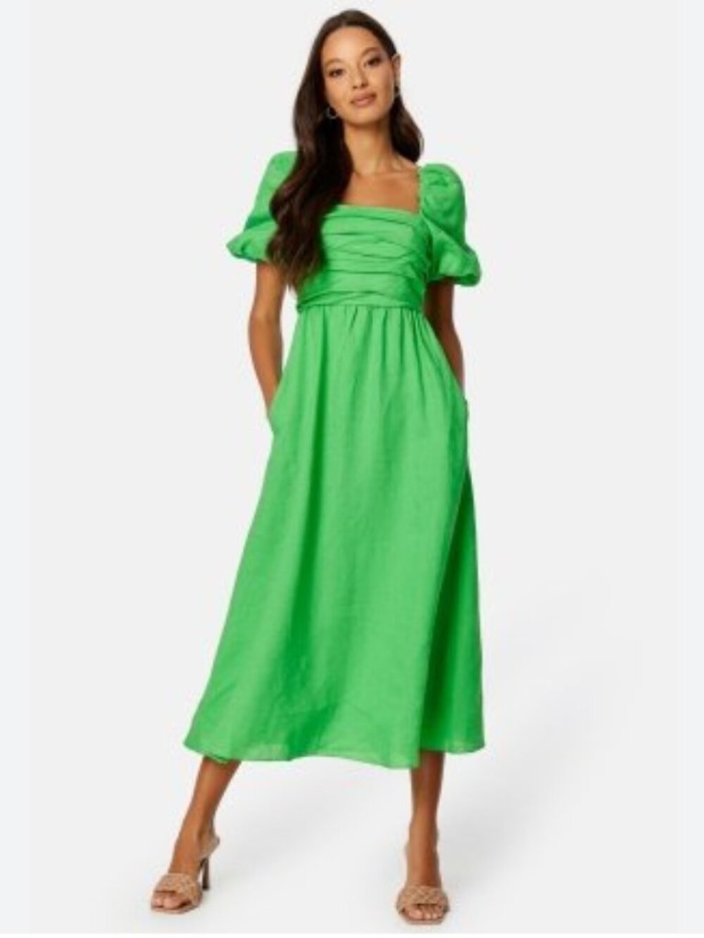 NWT Ever New Dream Ruched Bodice Midi Dress
